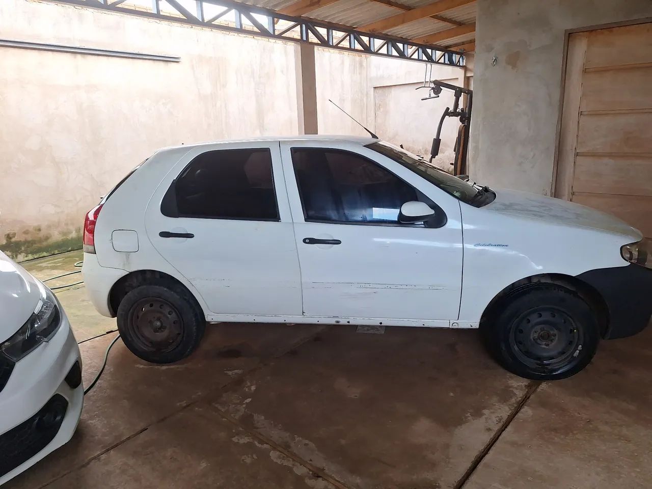 Fiat Palio celebratin motor fire 1.0 único dono - Foto 3