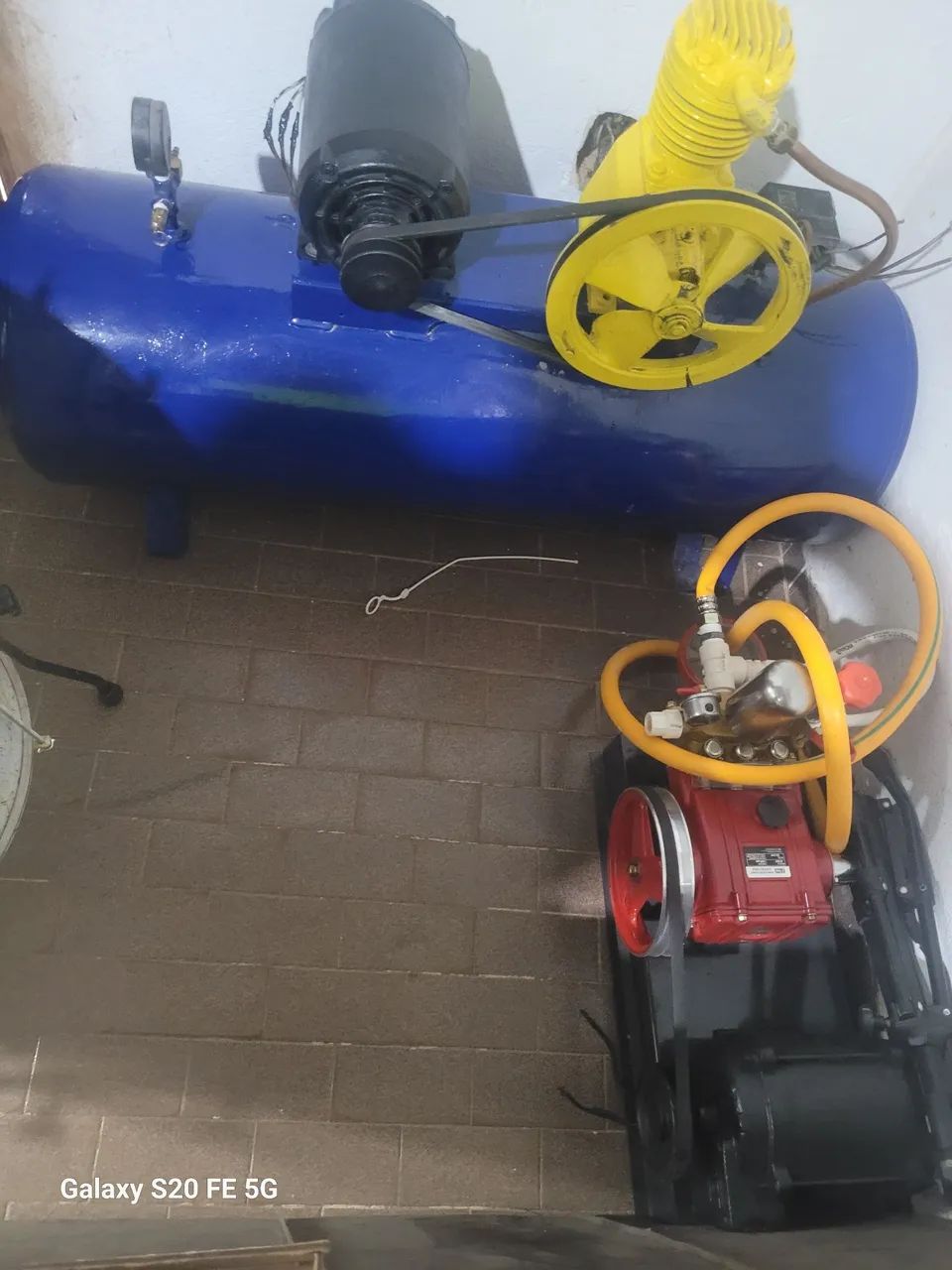 BOMBA E COMPRESSOR PARA LAVA JATO E OFICINA