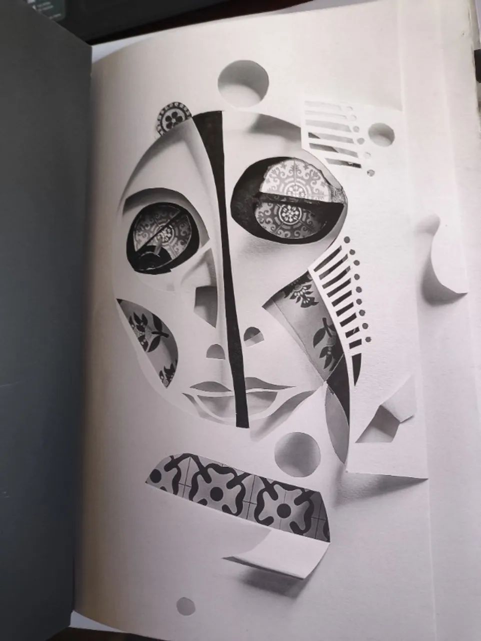 Livro-  A Arte muda da fuga - Foto 3