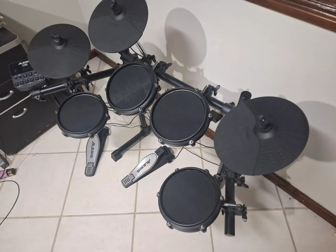 Bateria Eletrônica Alesis Turbo Mesh Kit 7 peças  - Foto 4