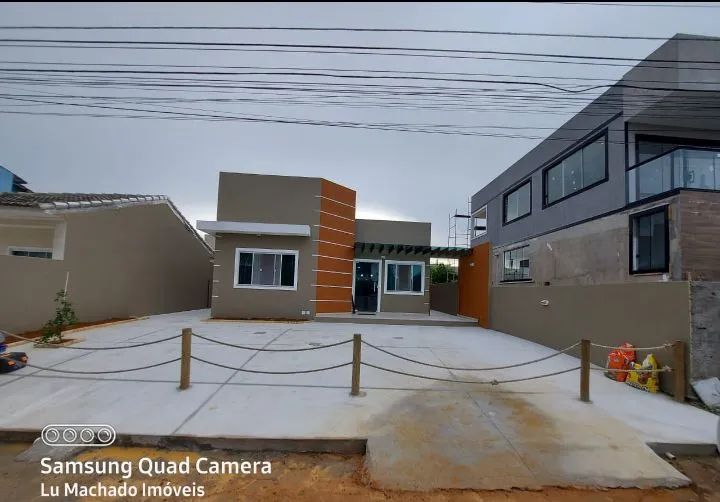 Cabo Frio Peró Piscina e Churrasqueira.