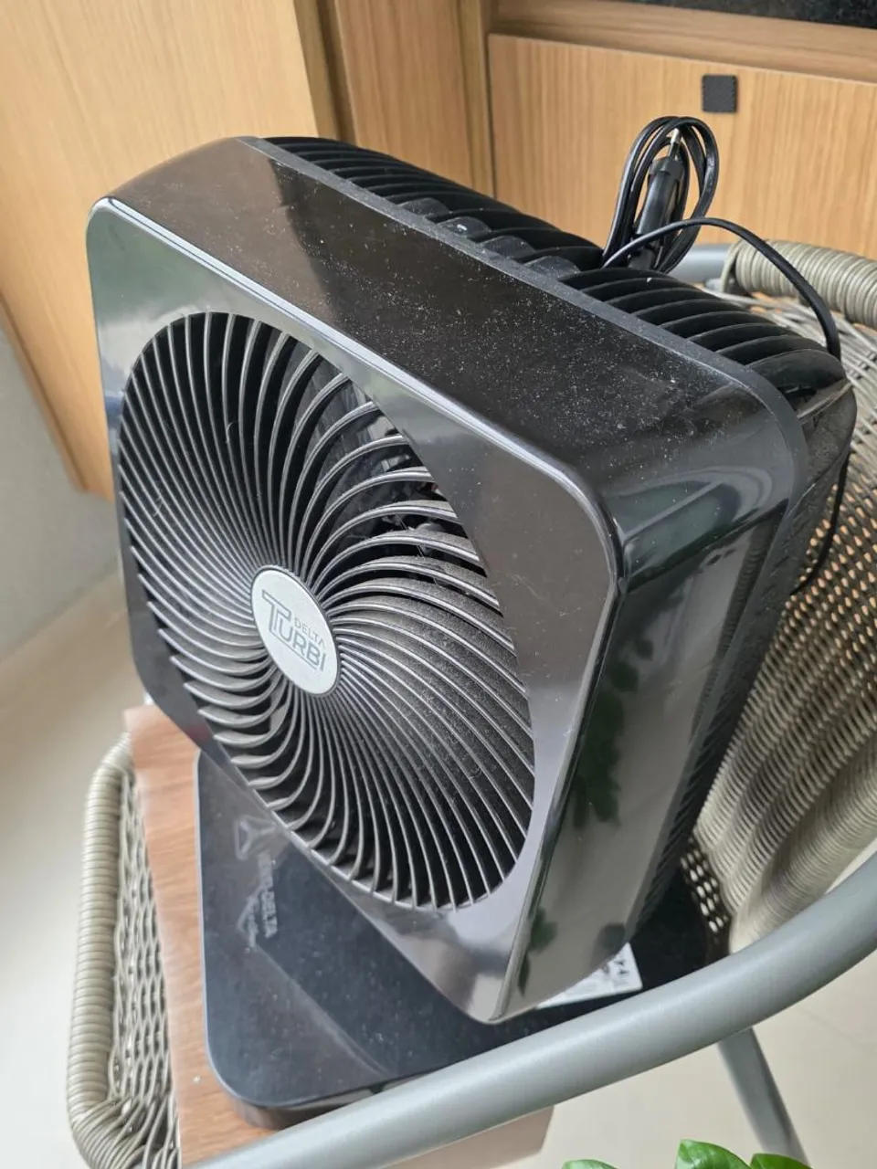Ventilador Delta Turbi 220v