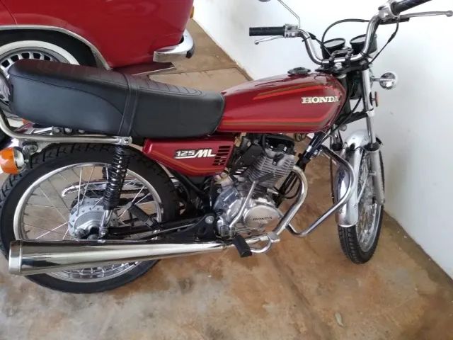 ML 125 ANO 1982  - Foto 5