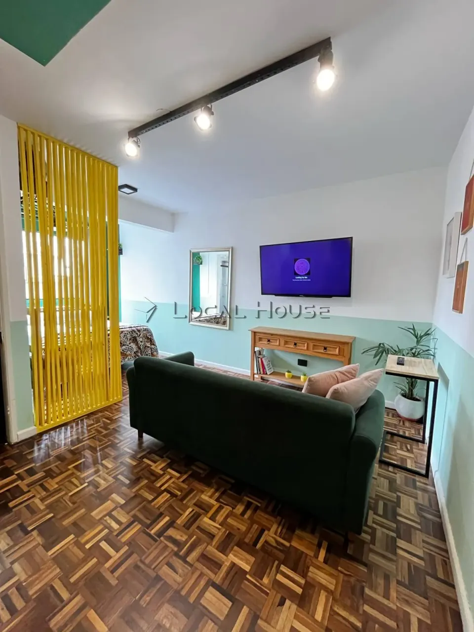 Studio Mobiliado A Venda Centro de Curitiba - Edifício Ricardo