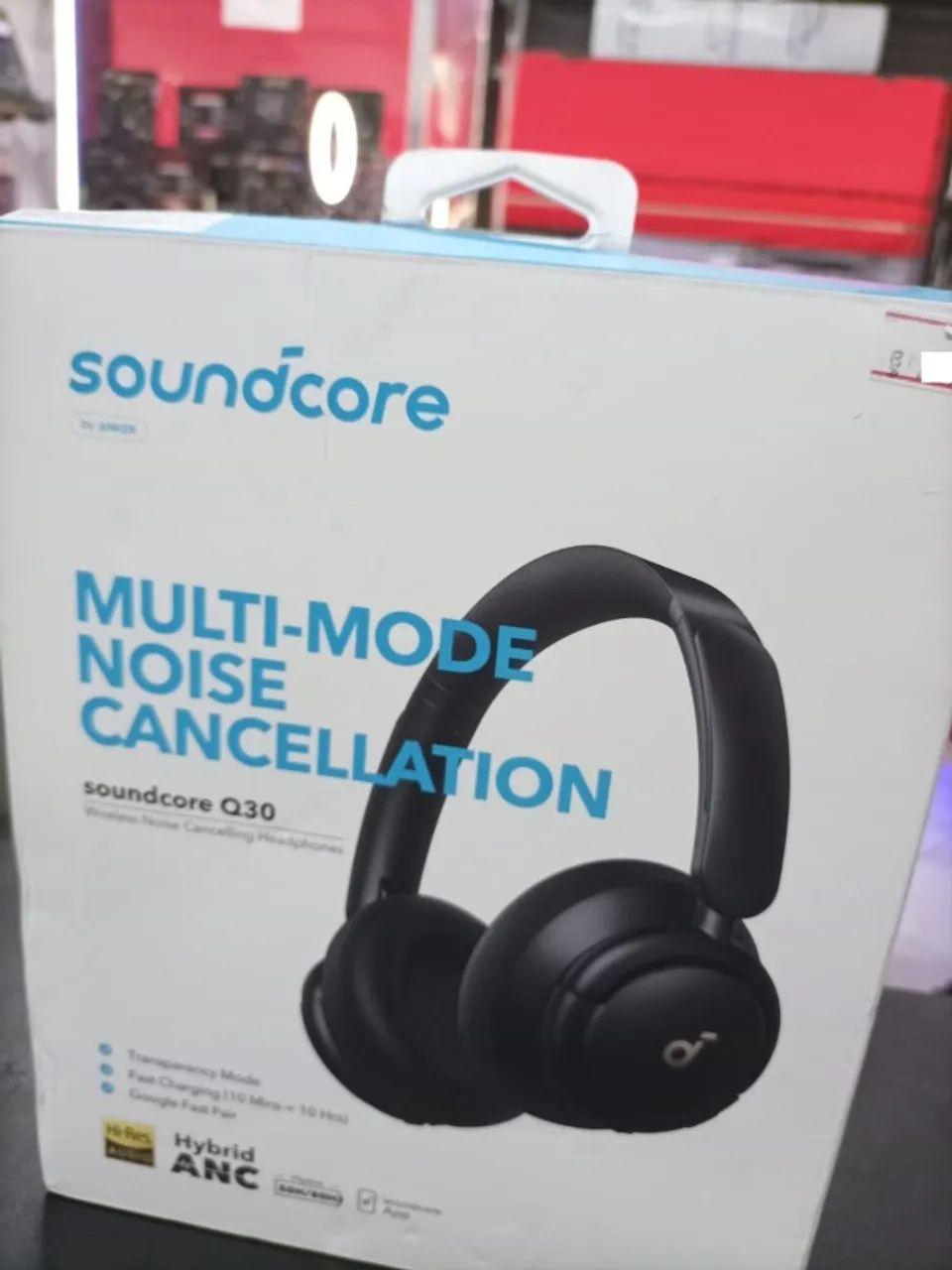 Fones de ouvido Bluetooth Soundcore by Anker Q30