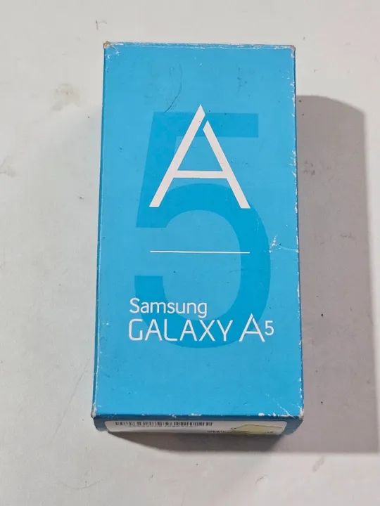Caixa Smartphone Samsung Galaxy A5 2015 em perfeito estado completa
