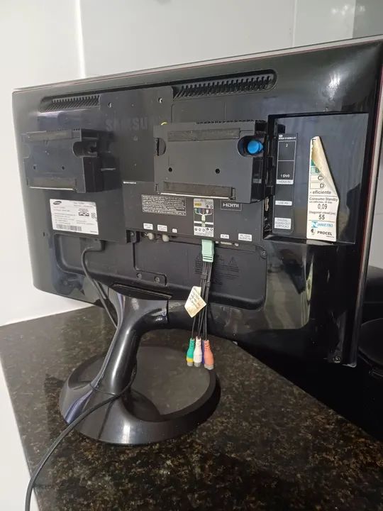 Para Aproveitamento de peças- TV Samsung LED 22 polegadas - Foto 2