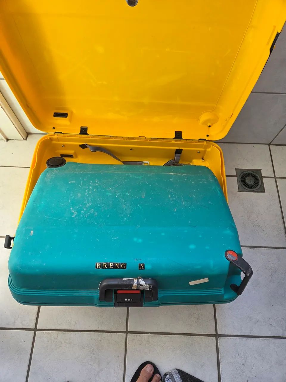 Malas de viagem várias cores com design moderno - Foto 4