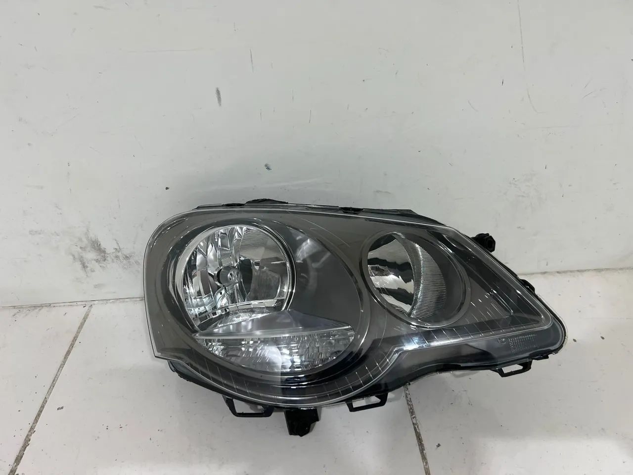 Farol Volkswagen Polo 2007 a 2014 Lado Direito - Foto 2