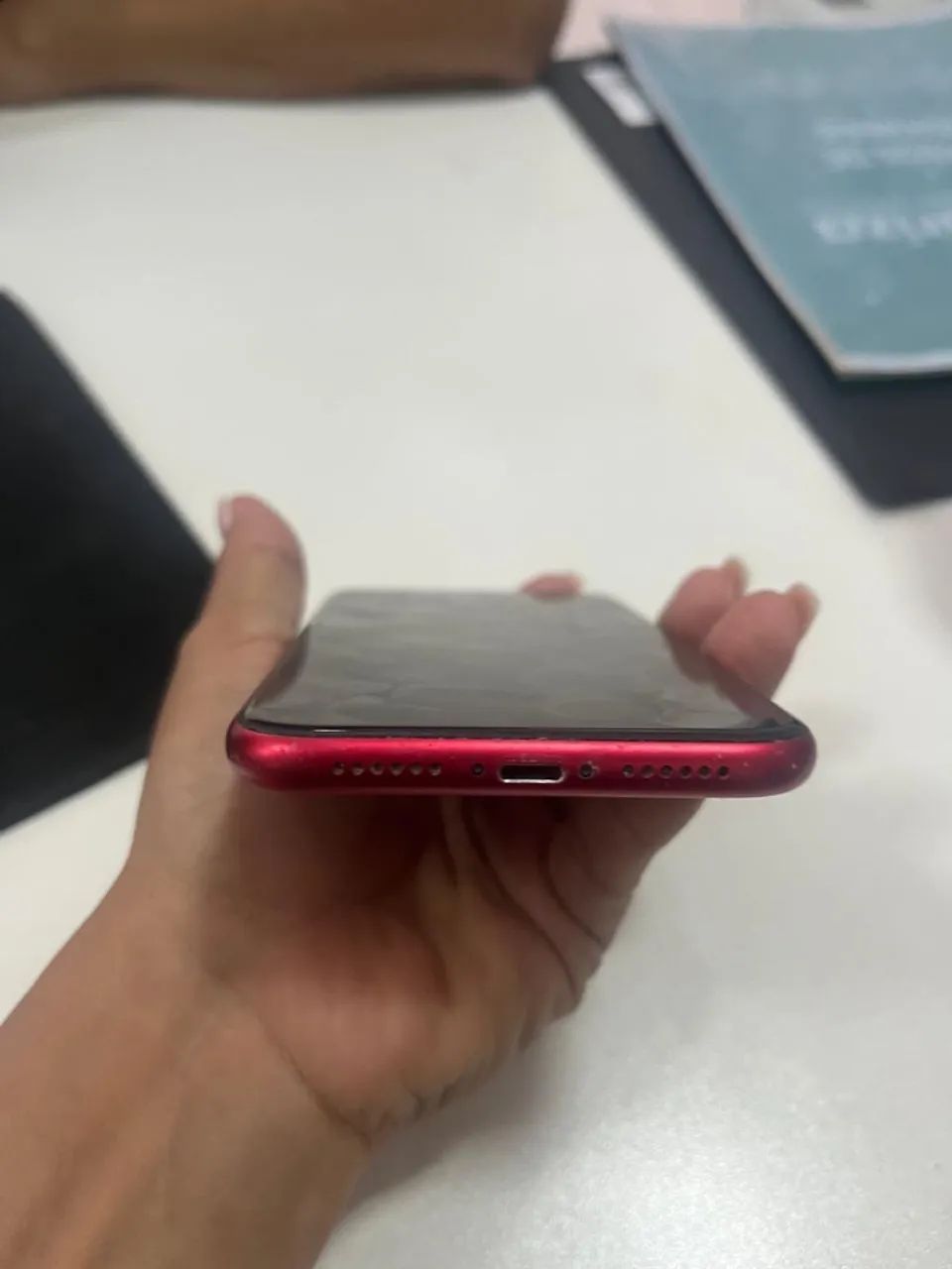 iPhone 11 red - Foto 5