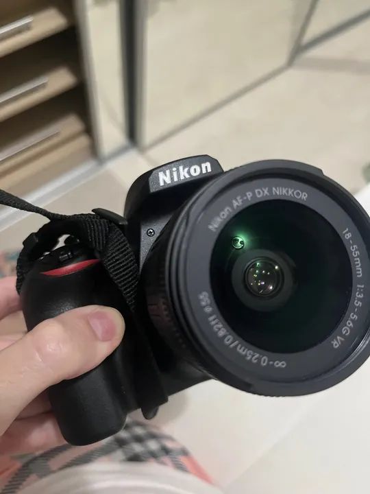 Câmera DSRL Nikon D3400 em perfeito estado