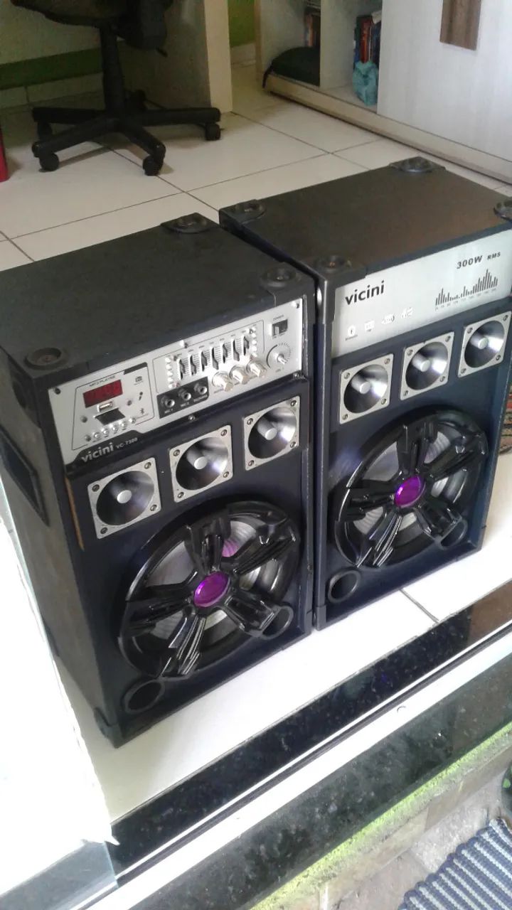 par de caixa amplificada multiuso ,varias funçoes e blutufe - Foto 3
