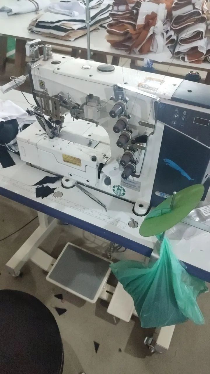 Máquinas para Costura - 6 meses de uso