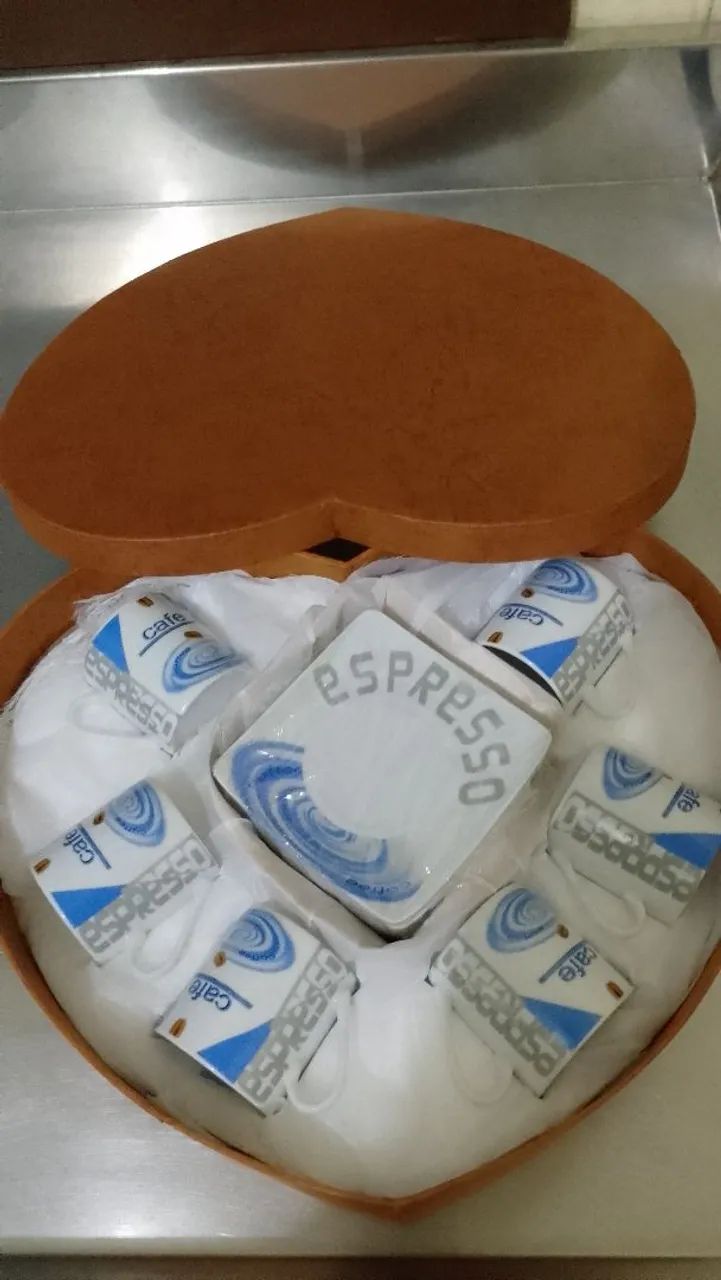 Jogo de xícaras de cafézinho expresso. - Foto 4