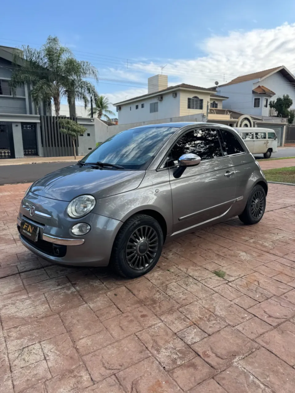 FIAT 500 1.4 LOUNGE 16V GASOLINA 2P MANUAL CINZA 2010