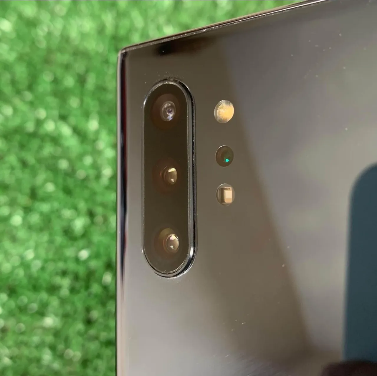 Vendo ou troco note 10 plus completo