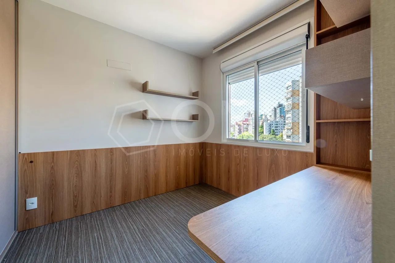 Imóvel para venda possui 93 metros quadrados com 3 quartos em Petrópolis - Porto Alegre -  - Foto 15