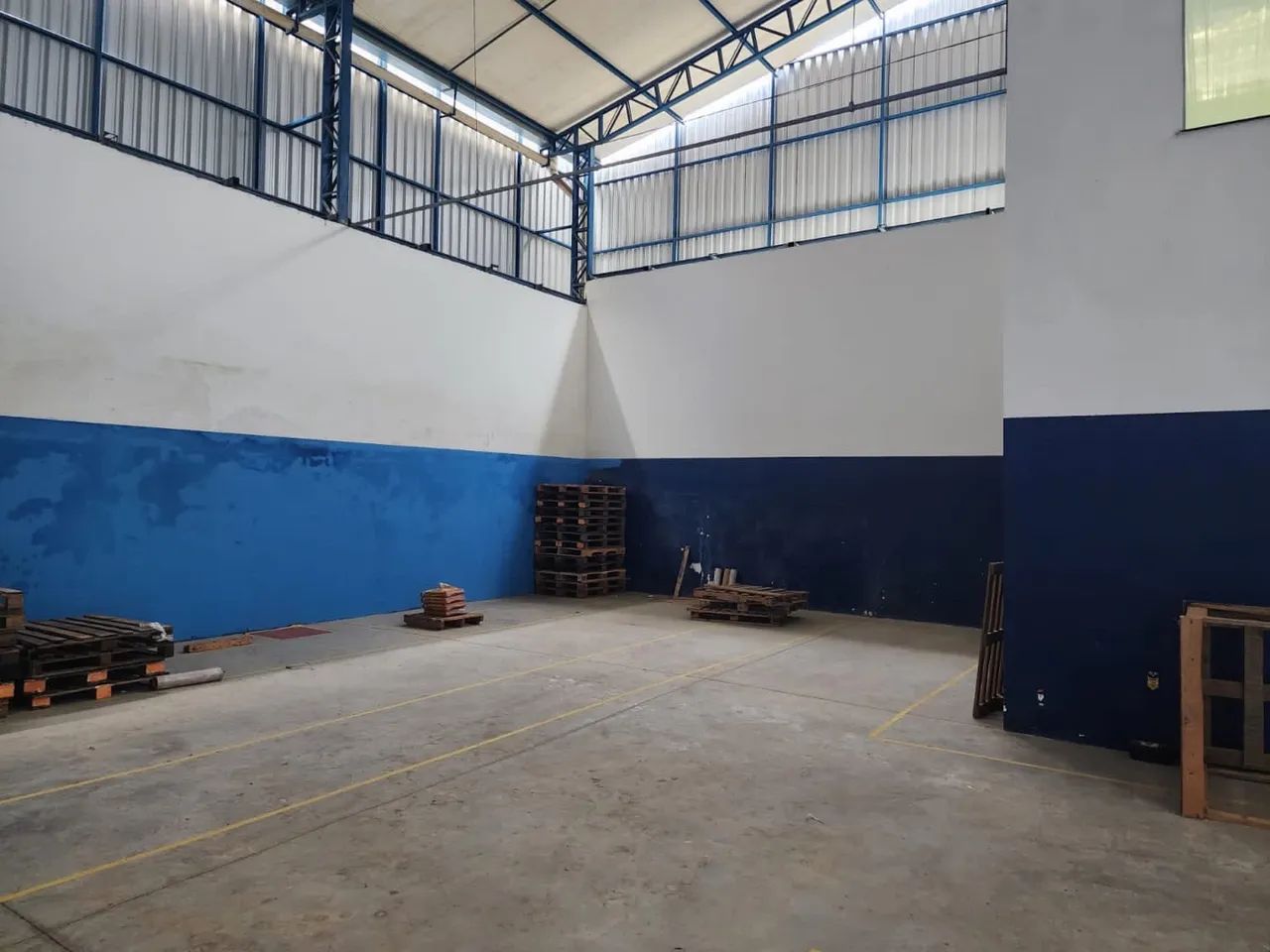 Galpão Industrial com Grande Espaço - Foto 4