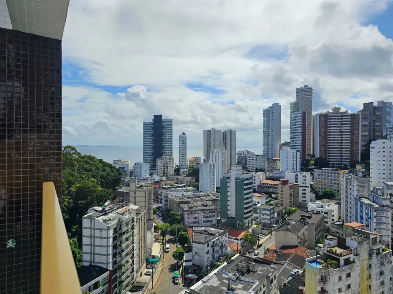 Excelente Ap. Graça - Novo - Quarto e Sala - 40 M2