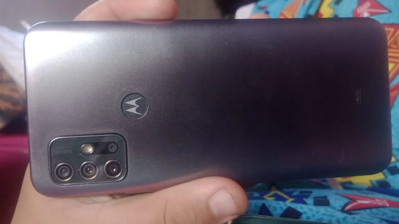Vende celular moto g 30 128 gigas - Foto 2