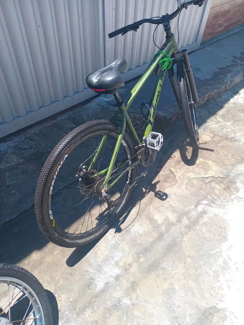 BICICLETA MARCA ABSOLUTE NERO 5 ARO 29 - Foto 2