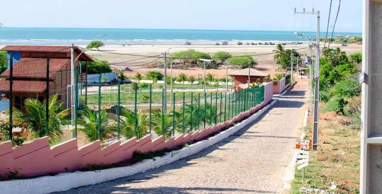 Vendo terreno no Condomínio Jardins de Cristovão