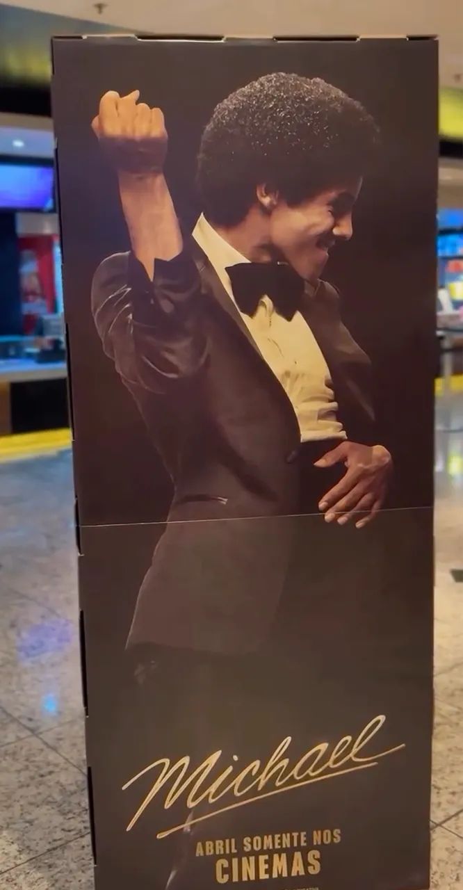 Display de Cinema Oficial Do Filme Michael