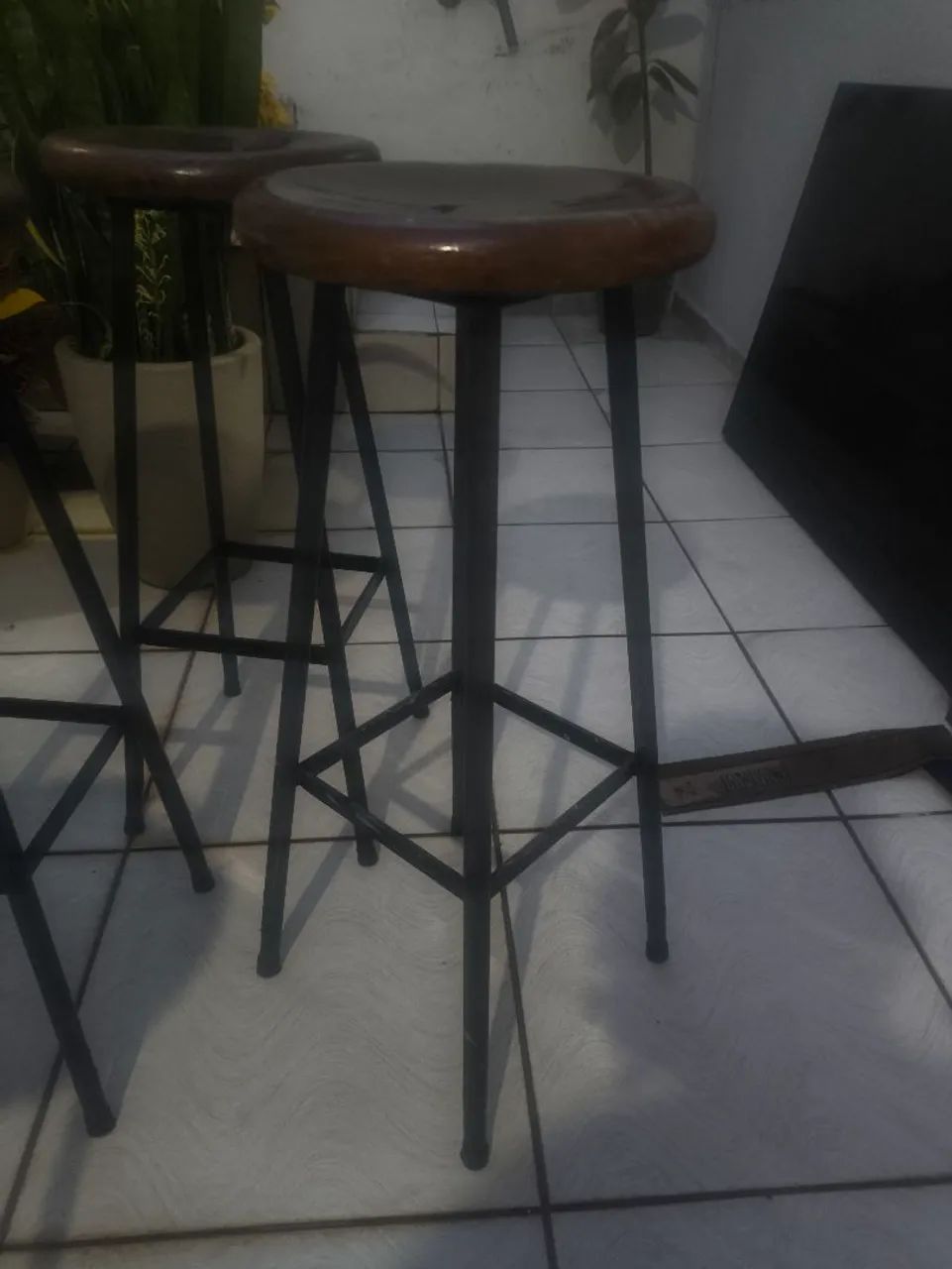 Conjunto 4 tamboretes para área externa . - Foto 2