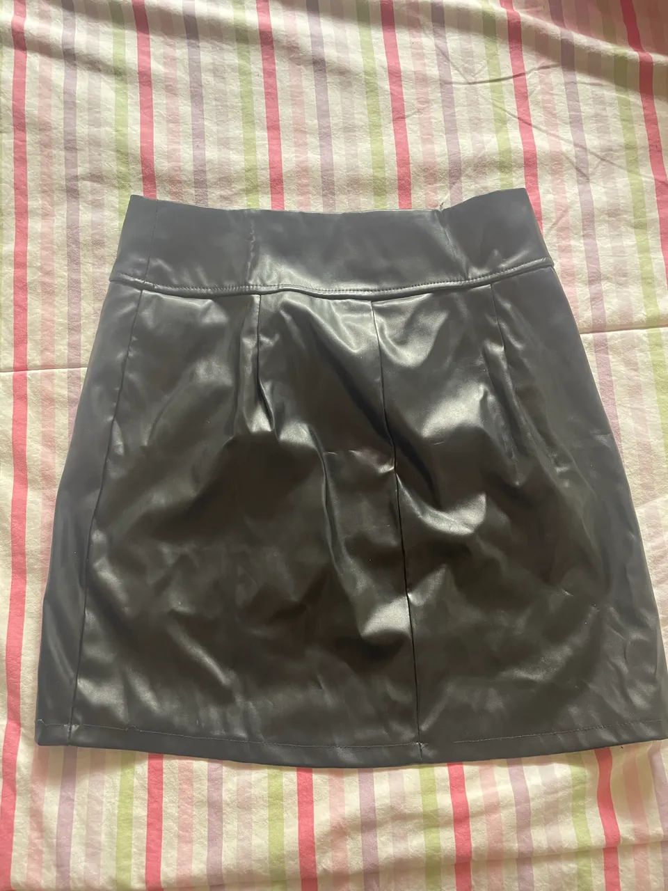 Vendo saias nunca usadas - Foto 3