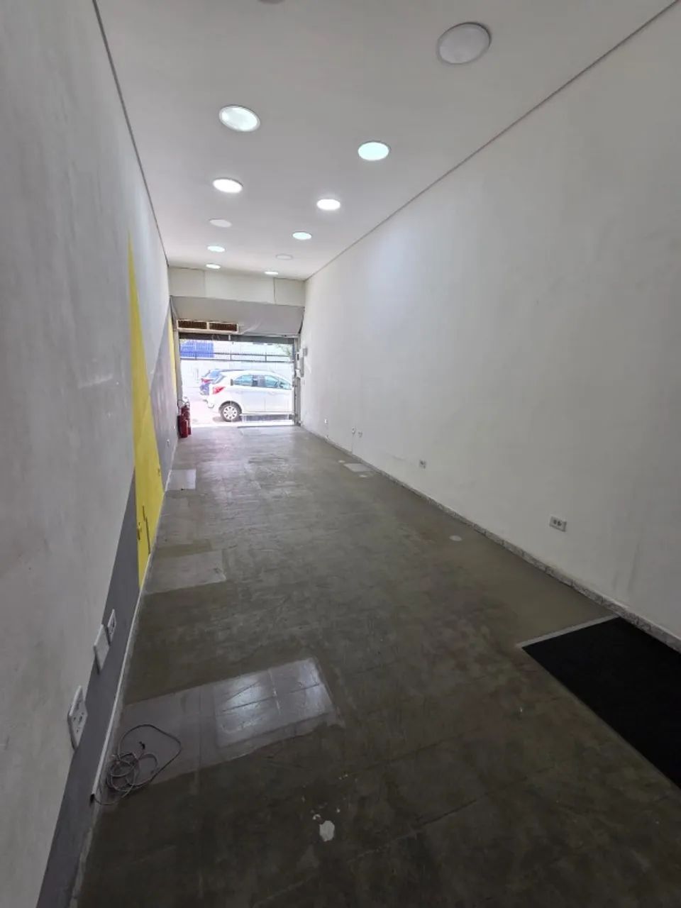 Loja Comercial, térrea, no Boqueirão em Praia Grande