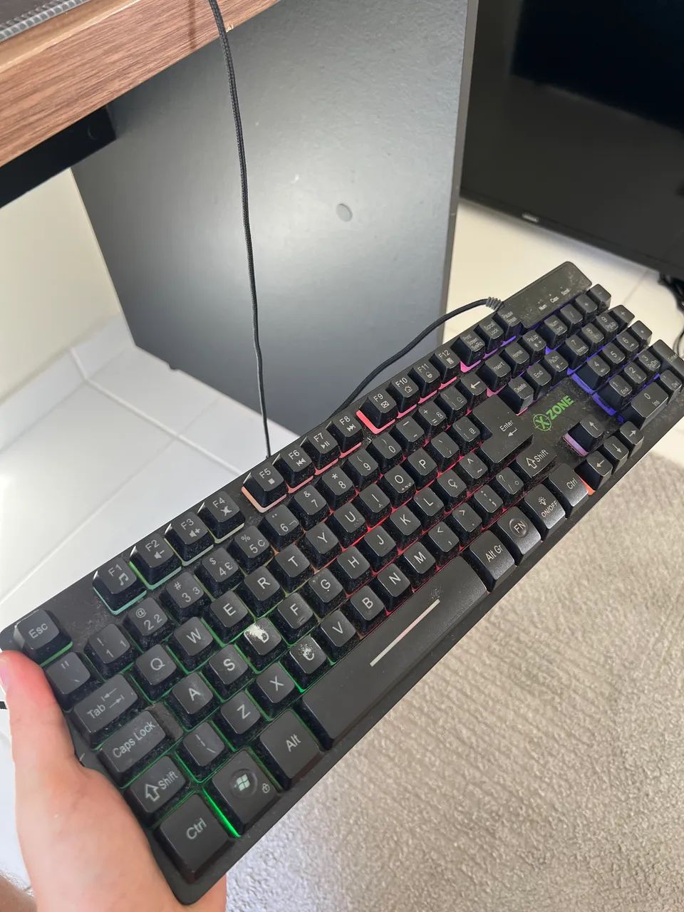 Teclado gamer xzone 