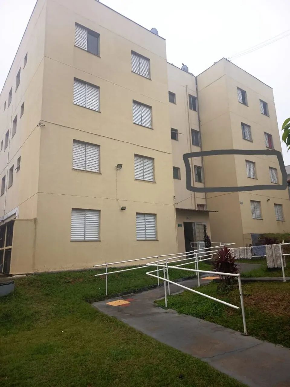 Apartamento no condomínio 1 em cosmópolis