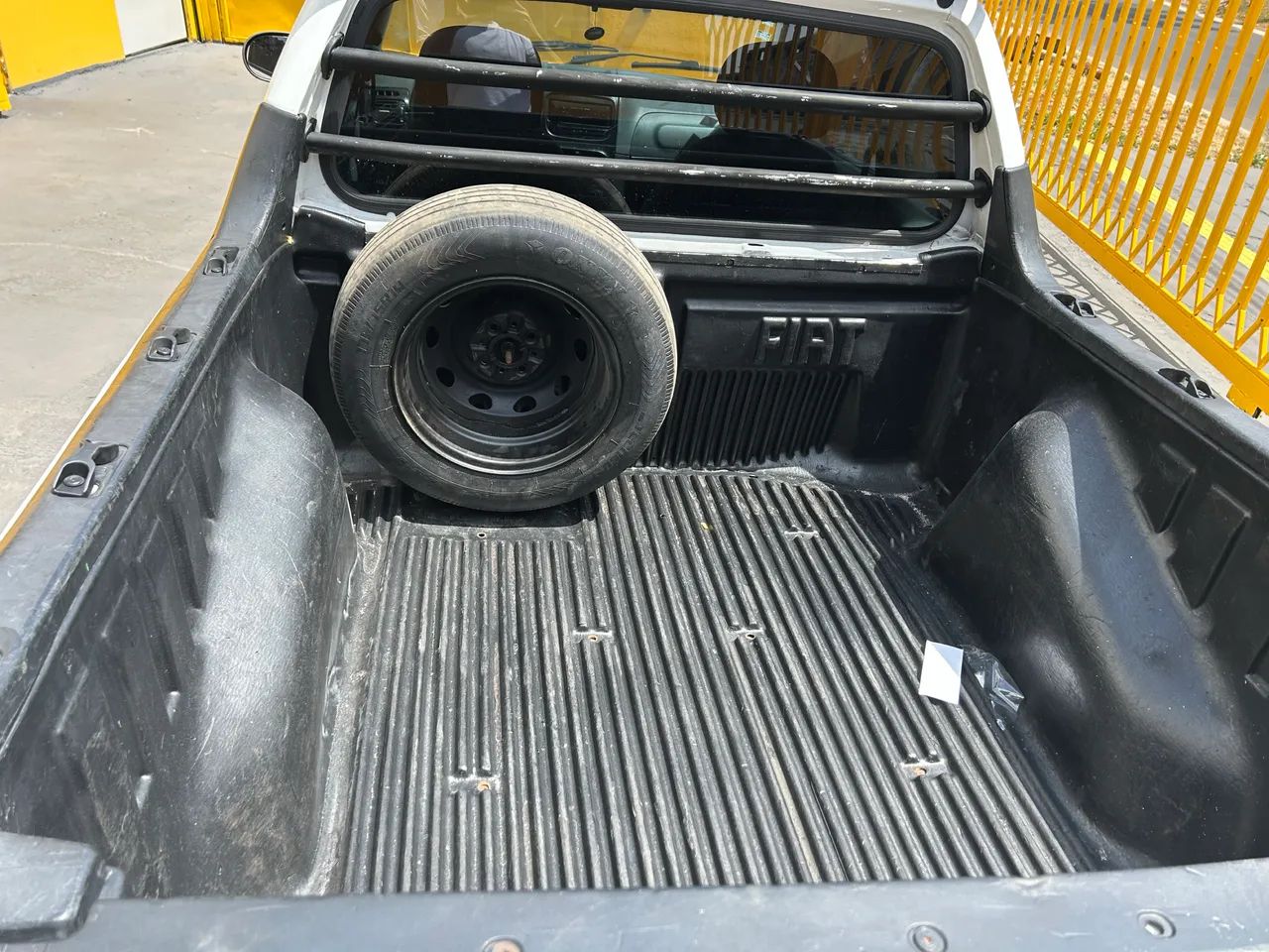 Fiat Strada Working 1.4 MPI Fire Flex 8V CE 2013 - Foto 5