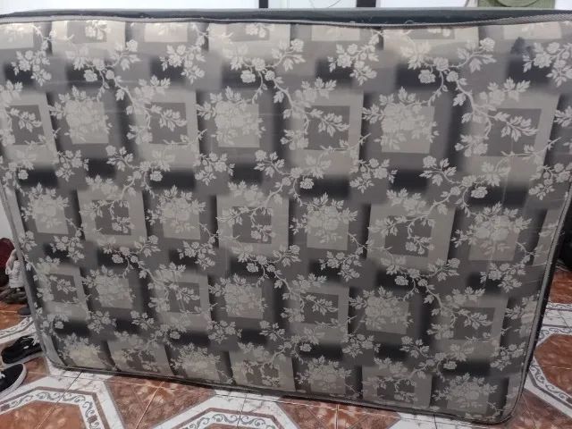 Cama com mola 