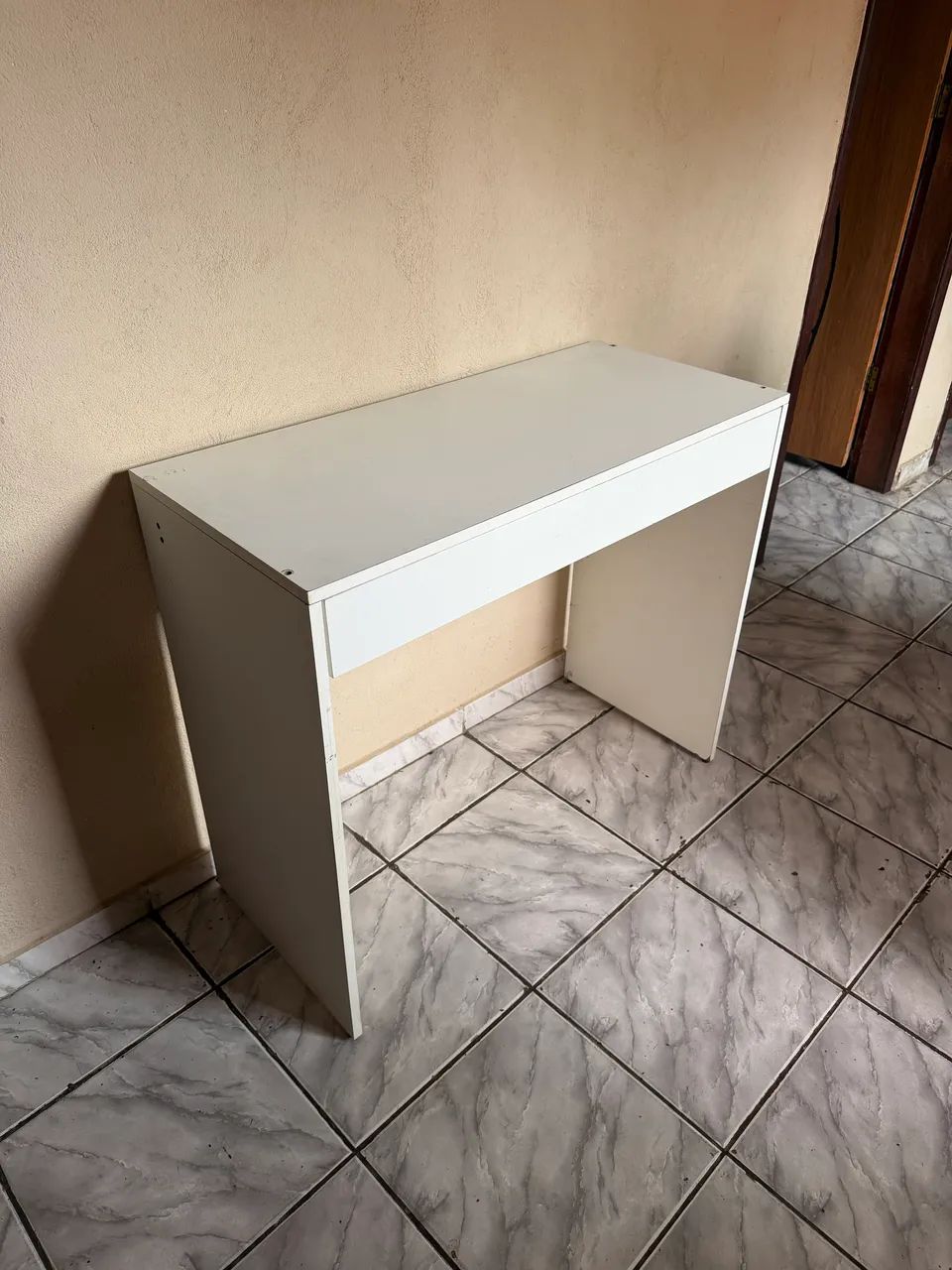 Mesa de estudo (leia o anúncio)