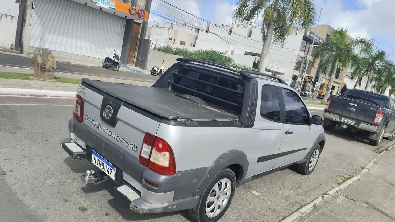 Fiat Strada Trekking 1.6 16V Flex CD 2013 - Foto 4