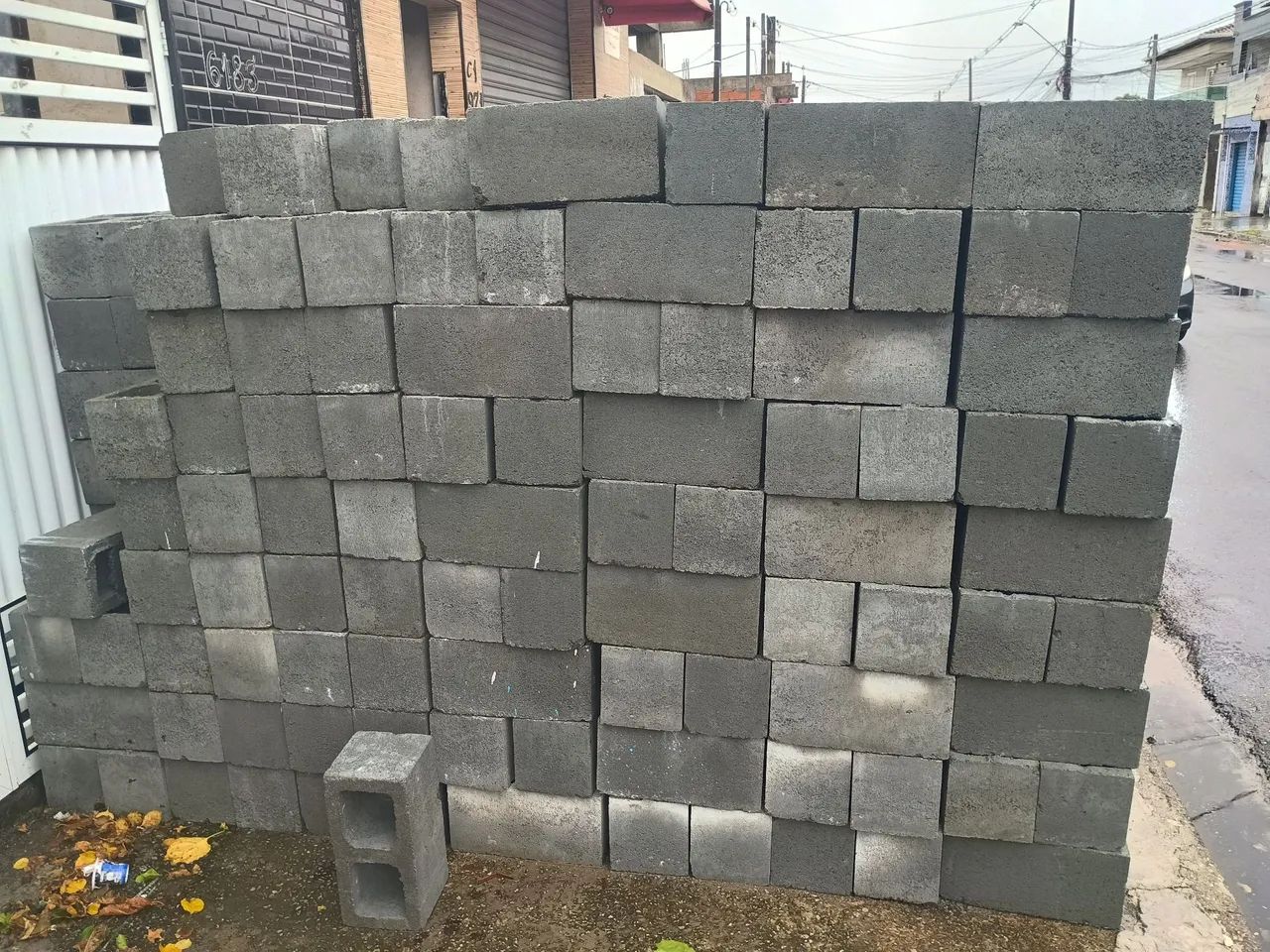 Structural Block with 20 Hollows64985858051970121