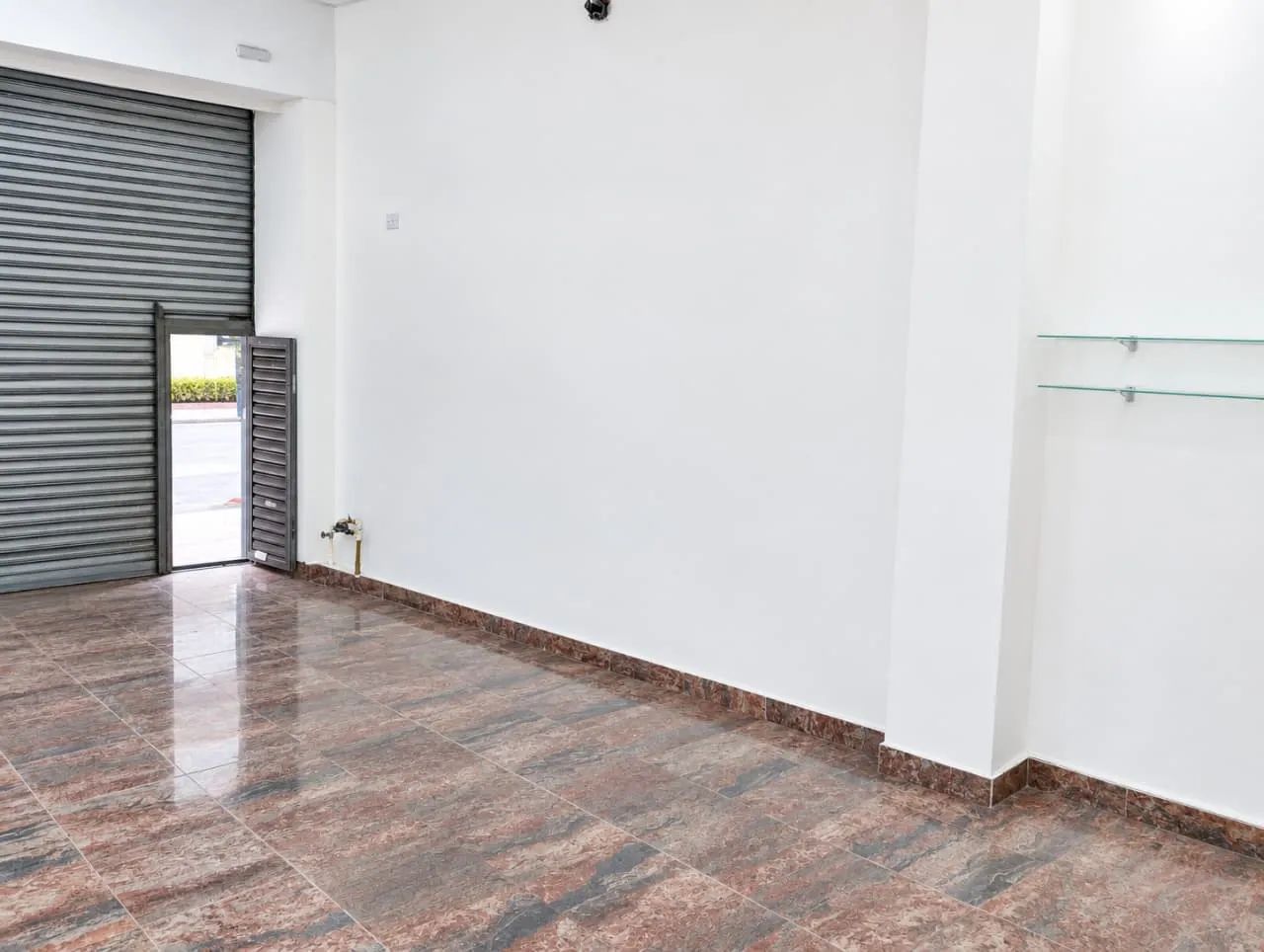 Loja na Rua Barão de Paranapiacaba, 38  45 m² - Foto 3