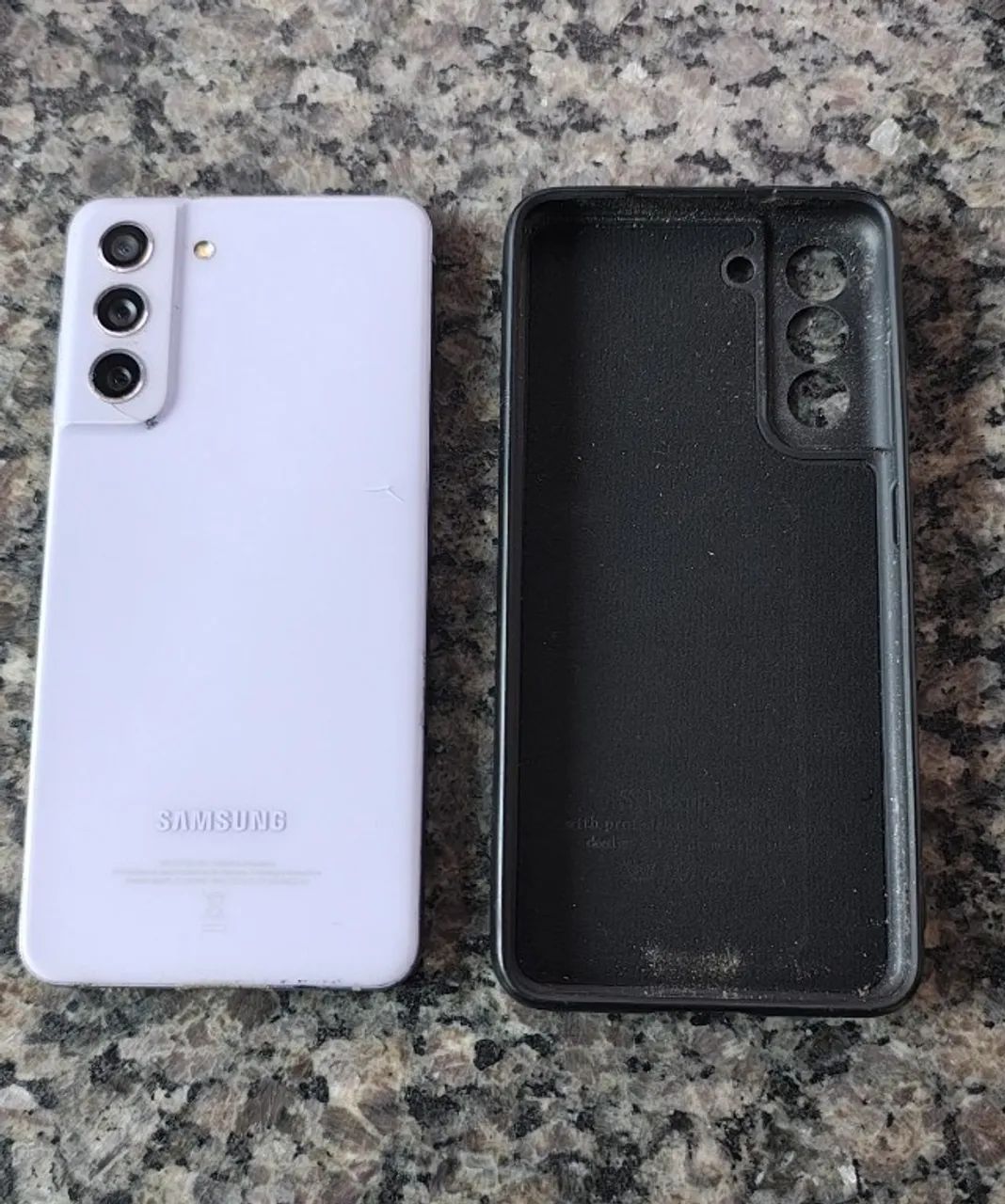 Sansung Galaxy S21 fe  128Gb - Foto 2