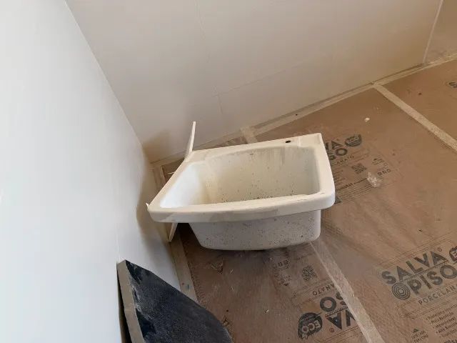 Vaso com caixa acoplada, Lavatório e Tanque Deca - Foto 4