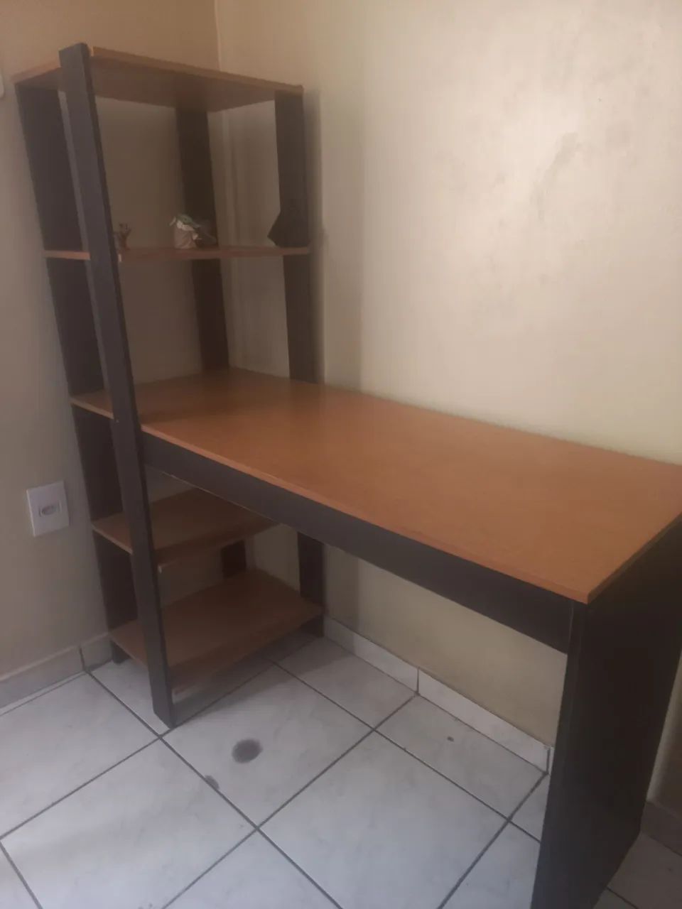 Bancada  para  escritório 