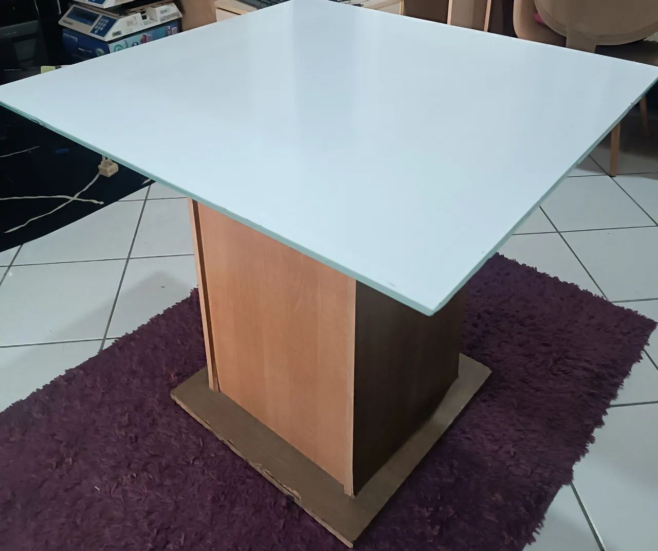 Mesa sem as cadeiras  - Foto 3