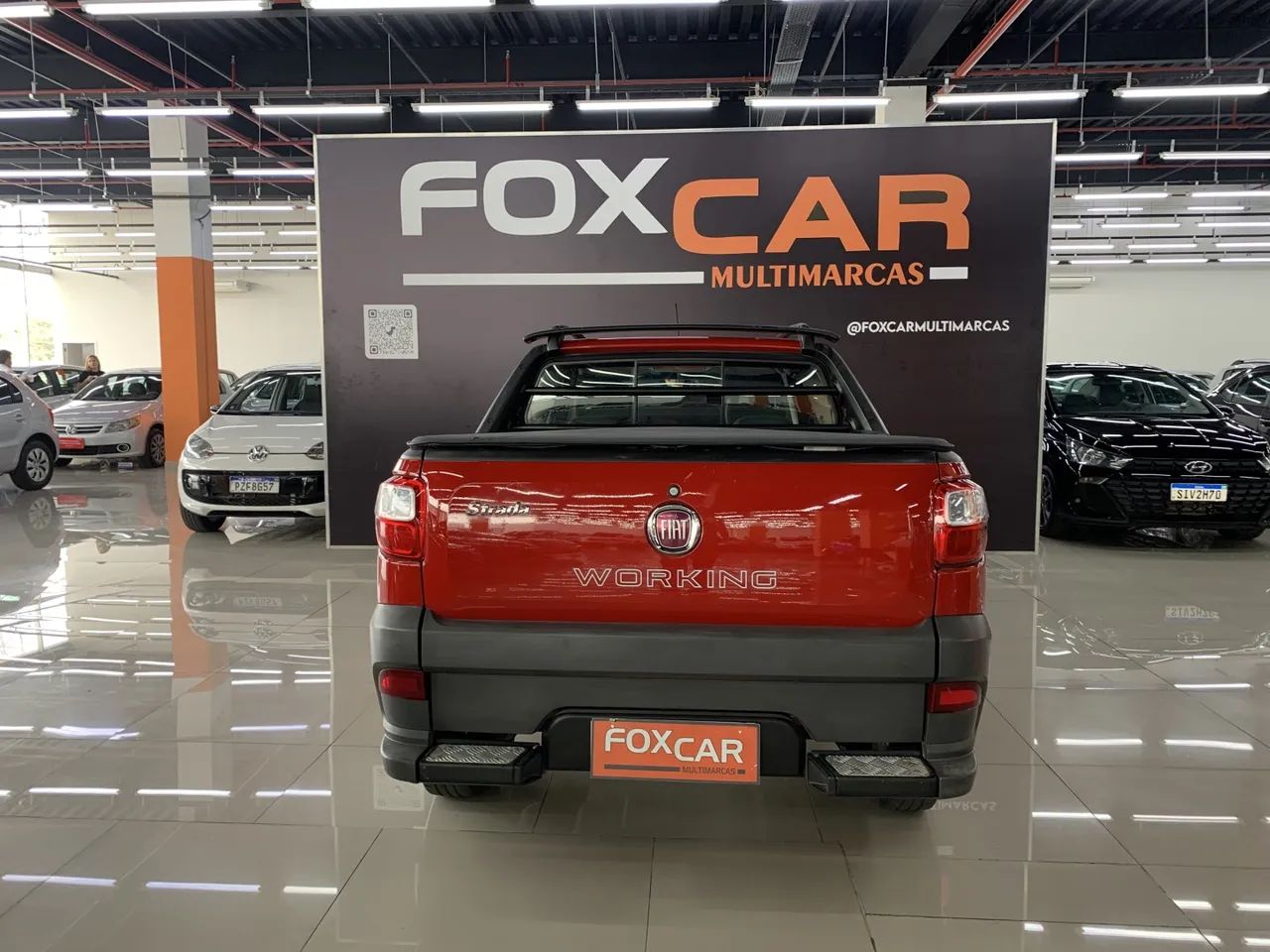 Fiat Strada Working Hard 1.4 Fire Flex 8V CD 2017 - Foto 5