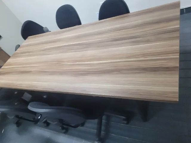 Mesa de reunião madeira  - Foto 2