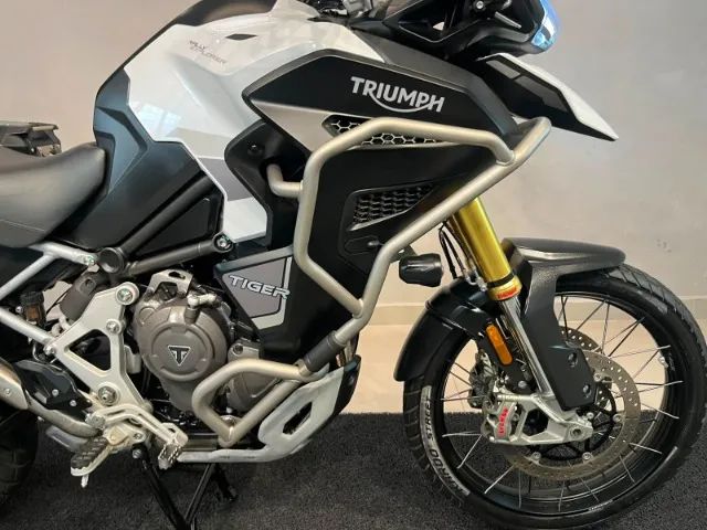 TRIUMPH TIGER 1200 EXPLORER - Foto 3
