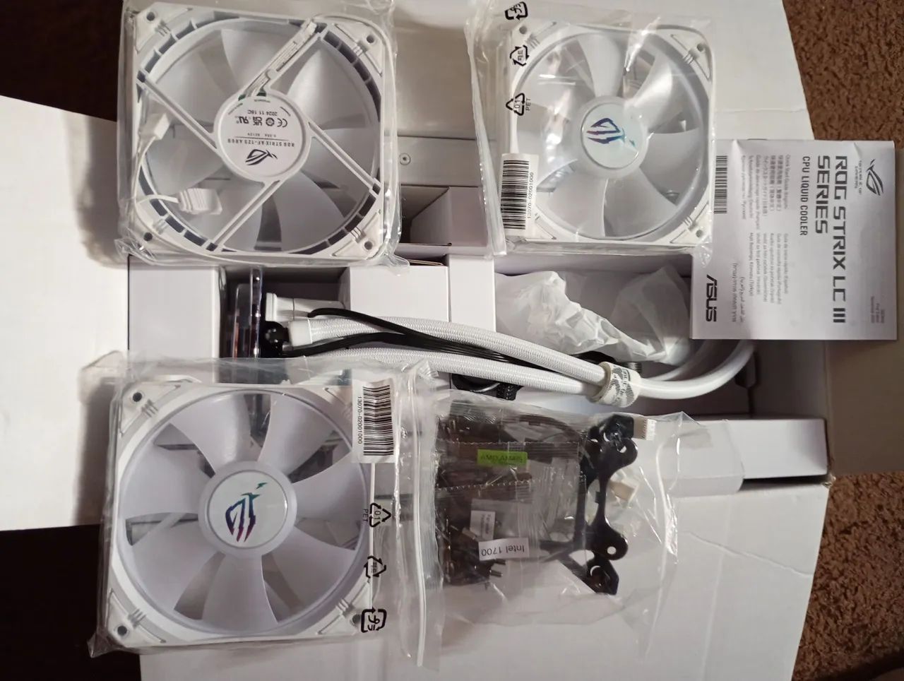 Water cooler ASUS ROG Strix LC III 360 ARGB White Edition - sem uso/completo. - Foto 3