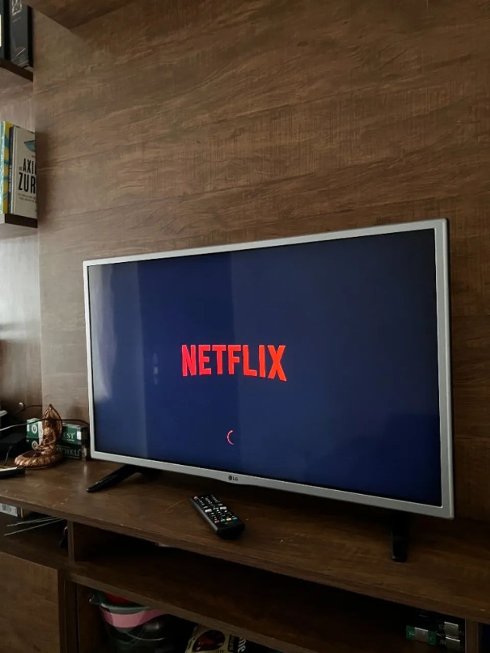 TV LG Smart HD WebOS 32" WiFi R$ 700 - Foto 3