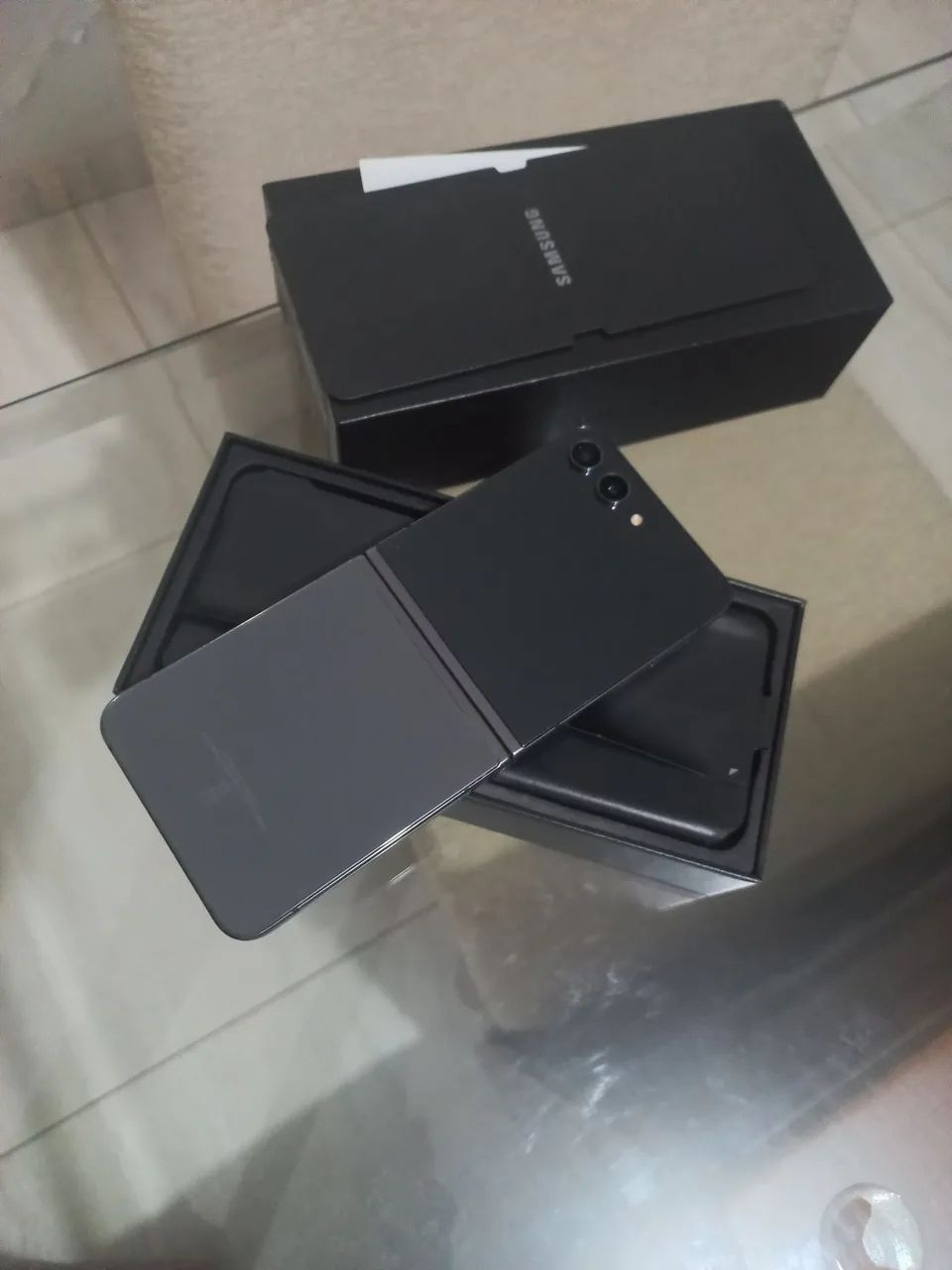 Z FLIP5  - Foto 2