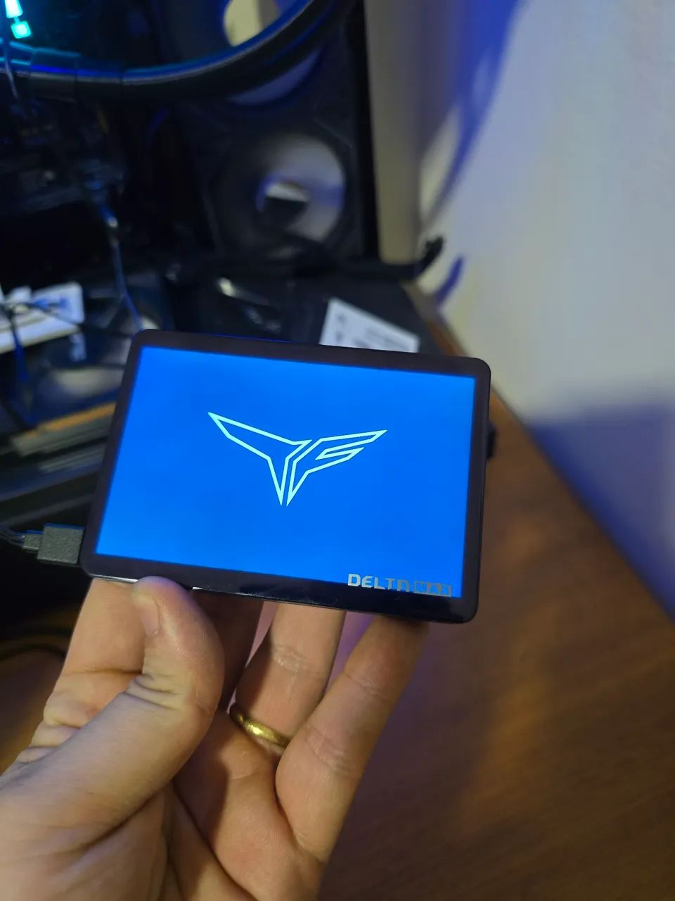 SSD 1TB SATA T-FORCE DELTA MAX COM TELINHA - Foto 2