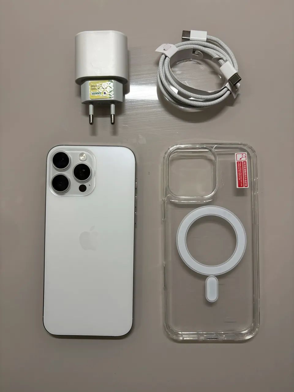 iPhone 16 pro Max - Foto 2